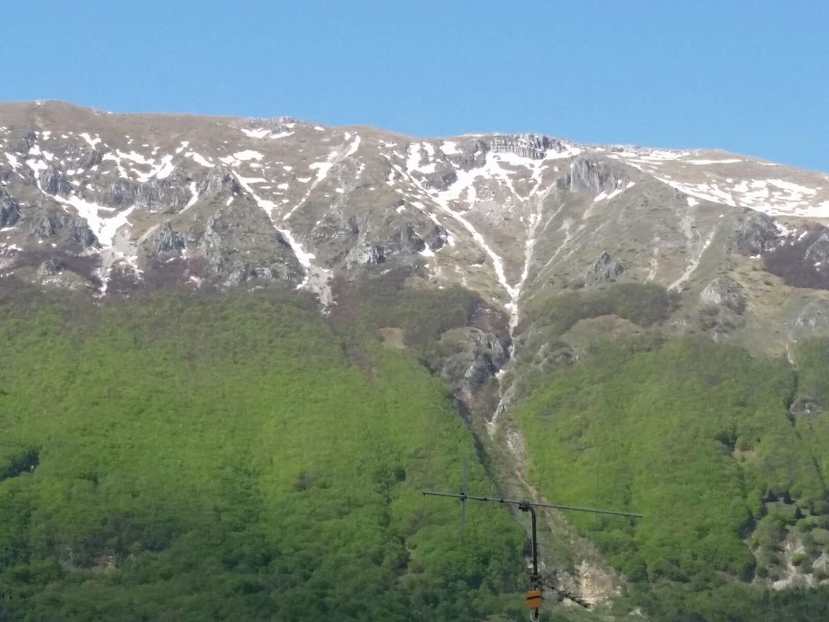 Albergo Parco Della Maiella Sant'Eufemia a Maiella Esterno foto